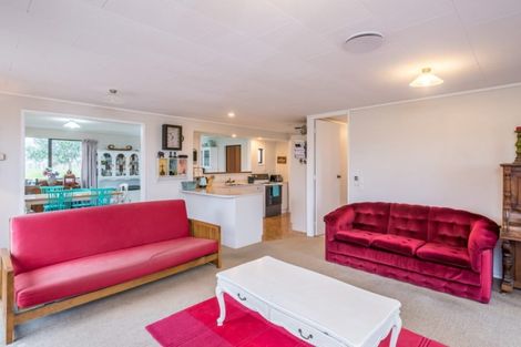 Photo of property in 105 Swamp Road, Te Horo, Otaki, 5581