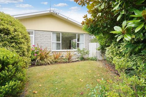 Photo of property in 14 Ron Place, Bishopdale, Christchurch, 8051
