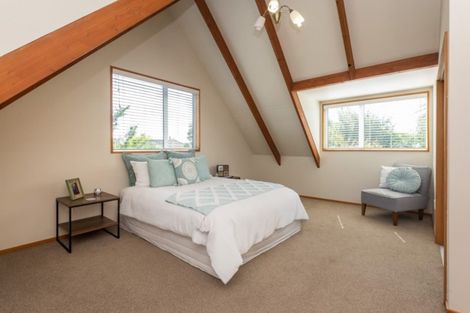 Photo of property in 28a Grassmere Street, Papanui, Christchurch, 8052