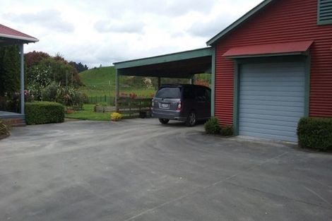 Photo of property in 75 Kahuterawa Road, Linton, Palmerston North, 4472