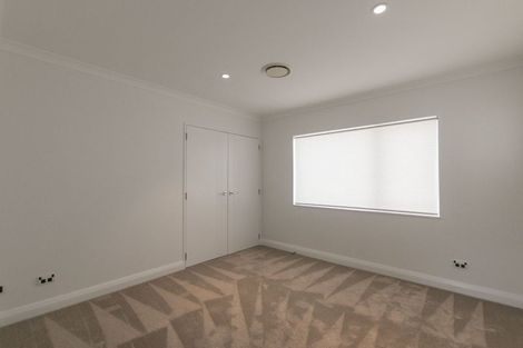 Photo of property in 69 Bordeaux Parade, Te Atatu South, Auckland, 0610