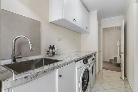 Photo of property in 24 Santa Ana Drive, Dannemora, Auckland, 2016