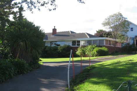 Photo of property in 2/13 Pine Terrace, Howick, Auckland, 2014