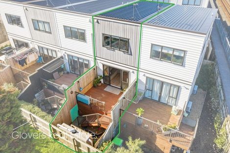 Photo of property in 4/2 Brandon Road, Glen Eden, Auckland, 0602