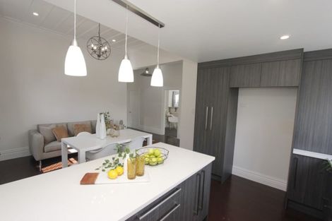 Photo of property in 48 Waldegrave Street, Palmerston North, 4410