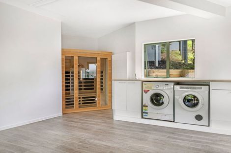 Photo of property in 1/62 Stapleford Crescent, Browns Bay, Auckland, 0630