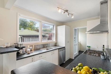 Photo of property in 1/7 Odette Road, Totara Vale, Auckland, 0629