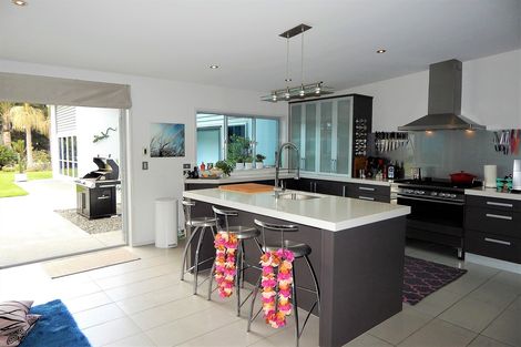 Photo of property in 1 Kotare Heights, Kerikeri, 0230