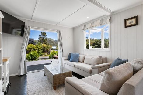 Photo of property in 39 Kon Tiki Road, Whiritoa, Whangamata, 3691