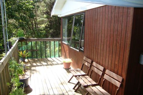 Photo of property in 79 Yorke Road, Haruru, 0204