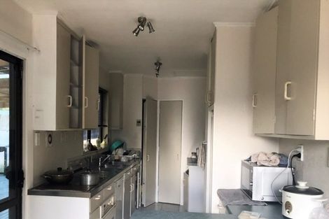 Photo of property in 399 Bucklands Beach Road, Bucklands Beach, Auckland, 2012