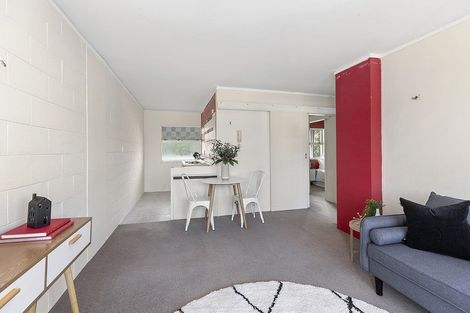 Photo of property in Melksham Towers, 201/131 Brougham Street, Mount Victoria, Wellington, 6011