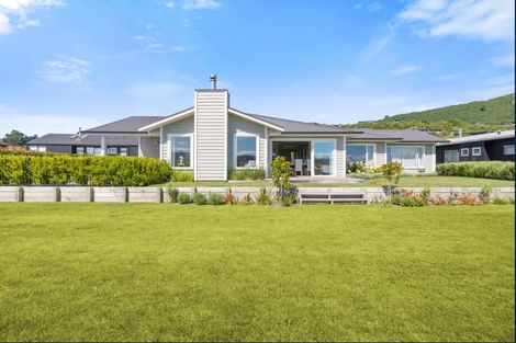 Photo of property in 13 Kestrel Lane, Kinloch, Taupo, 3377