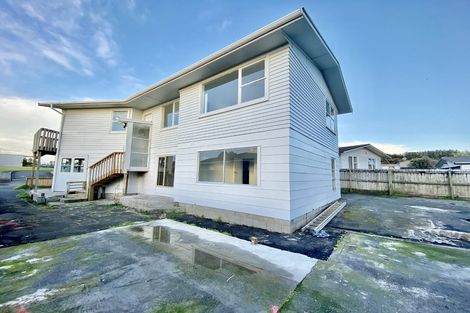 Photo of property in 32 Cape Road, Mangere, Auckland, 2022