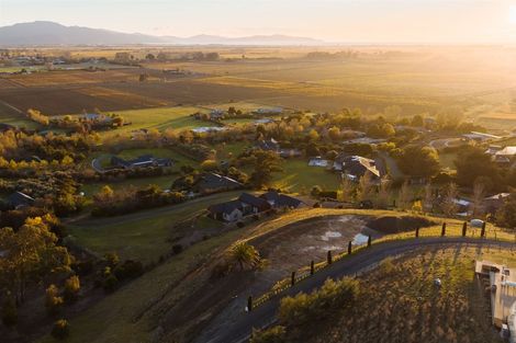 Photo of property in 33 Dry Hills Lane, Riverlands, Blenheim, 7274