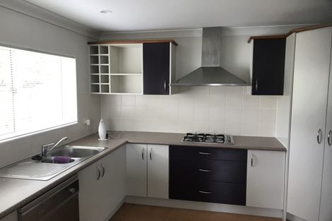 Photo of property in 11 Ambassador Glade, Orewa, 0931