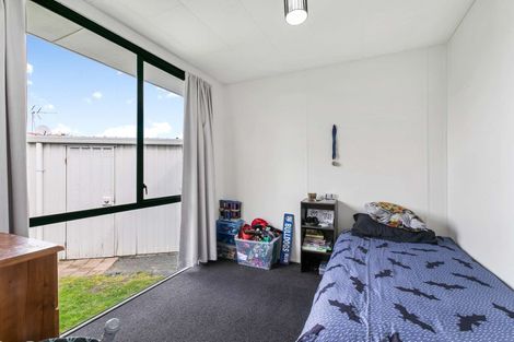 Photo of property in 8 Longstead Avenue, Papamoa Beach, Papamoa, 3118