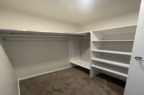 Photo of property in 3/485 Don Buck Road, Massey, Auckland, 0614