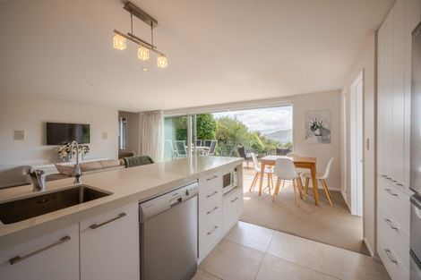 Photo of property in 44 Onuku Road, Akaroa, 7520