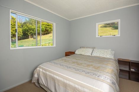 Photo of property in 5820 Kenepuru Road, Waitaria Bay, Picton, 7282