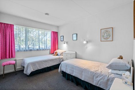 Photo of property in 32 Cruickshank Crescent, Rosedale, Invercargill, 9810