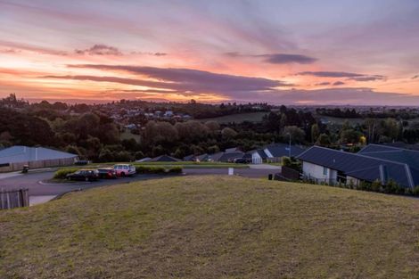 Photo of property in 17 Greenvale Place, Welcome Bay, Tauranga, 3112