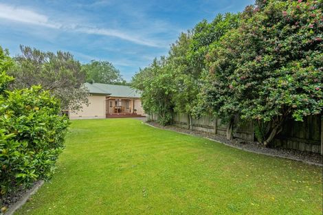 Photo of property in 48 Manapouri Crescent, Hokowhitu, Palmerston North, 4410