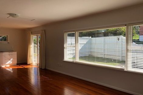 Photo of property in 5 Domain Lane, Mangere Bridge, Auckland, 2022