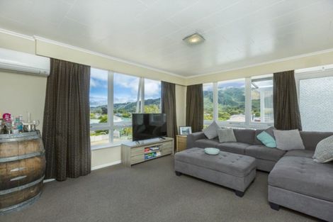 Photo of property in 20a Kiwi Street, Heretaunga, Upper Hutt, 5018