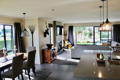 Photo of property in 623 Coleridge Road, Windwhistle, Hororata, 7572