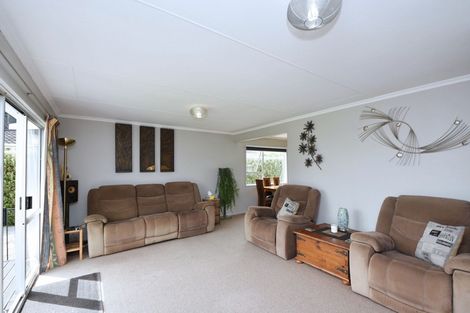 Photo of property in 74 Dalwharn Street, Wallacetown, 9816