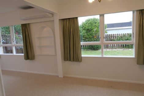 Photo of property in 2 Princeton Road, Raumati Beach, Paraparaumu, 5032