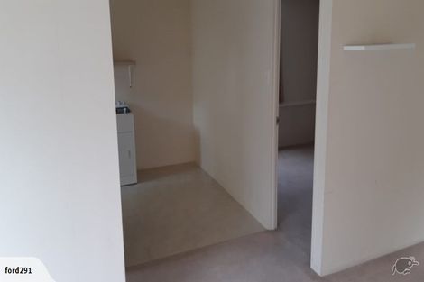 Photo of property in 4229 Great North Road, Glendene, Auckland, 0602