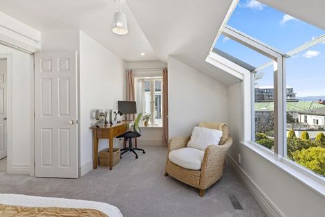 Photo of property in 12b Hobson Street, Thorndon, Wellington, 6011