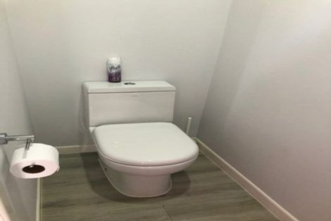 Photo of property in 27 Alma Crescent, Papakura, 2110