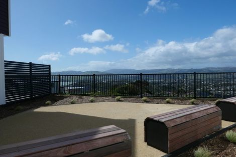 Photo of property in 11/30 Adventure Drive, Whitby, Porirua, 5024