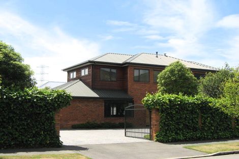 Photo of property in 1 Wendy Place, Heathcote Valley, Christchurch, 8022
