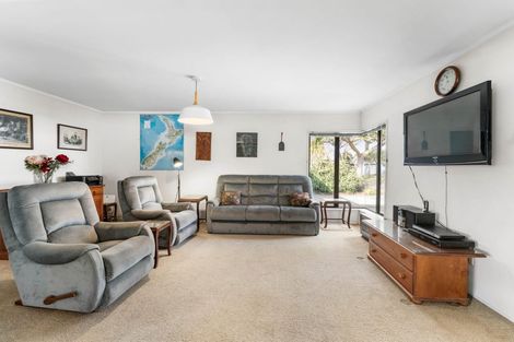 Photo of property in 4 Biscay Place, Conifer Grove, Takanini, 2112