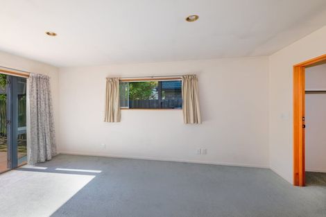 Photo of property in 6 Parkstone Avenue, Ilam, Christchurch, 8041