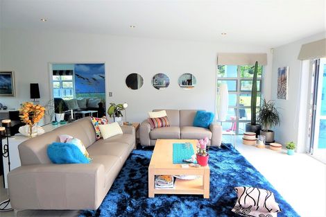 Photo of property in 1 Kotare Heights, Kerikeri, 0230