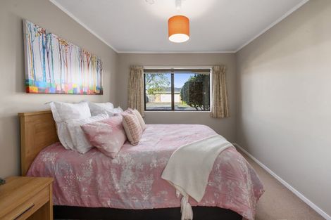 Photo of property in 19 Robertson Street, Glenholme, Rotorua, 3010