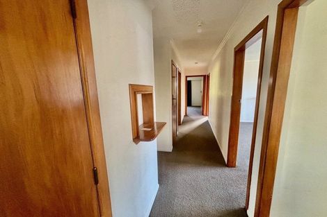 Photo of property in 1a Enfield Road, Hospital Hill, Napier, 4110