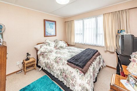 Photo of property in 138 Cornfoot Street, Castlecliff, Whanganui, 4501