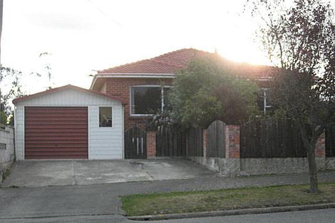 Photo of property in 19 Holmes Street, Holmes Hill, Oamaru, 9401