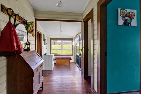 Photo of property in 13 Campbell Street, Hawera, 4610