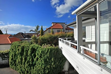 Photo of property in 2/16 Jutland Road, Hauraki, Auckland, 0622