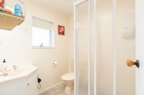 Photo of property in 123b Bartholomew Road, Levin, 5510