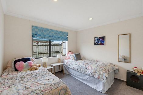 Photo of property in 166 Milne Drive, Paraparaumu, 5032