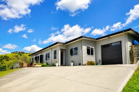 Photo of property in 57 Snowden Street, Ohauiti, Tauranga, 3112