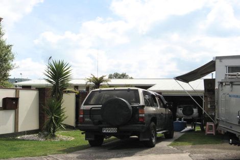 Photo of property in 12 Naera Place, Kawaha Point, Rotorua, 3010